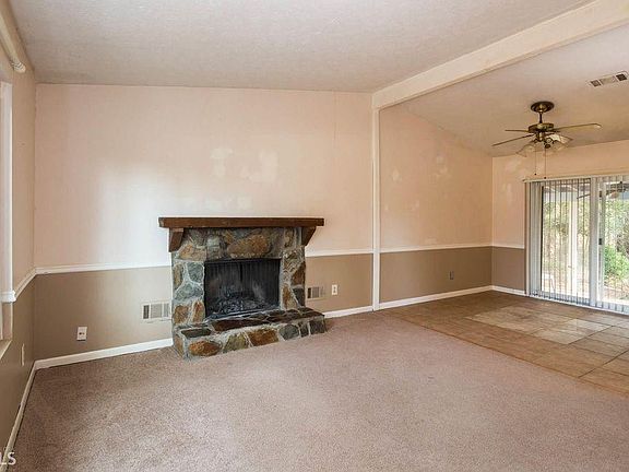2nd image of 3578 Kenerly Ln