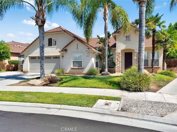 2579 Warner Ave, Clovis, CA 93611