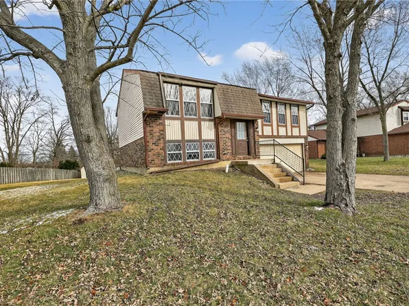 2531 Windsor Village Dr, Miamisburg, OH 45342