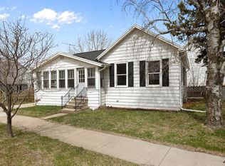 816 School Ave, Oshkosh, WI 54901