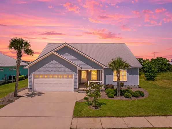 115 Saint Frances St, Mexico Beach, FL 32456