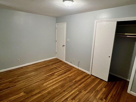 5th image of 5403 N Longwood Dr