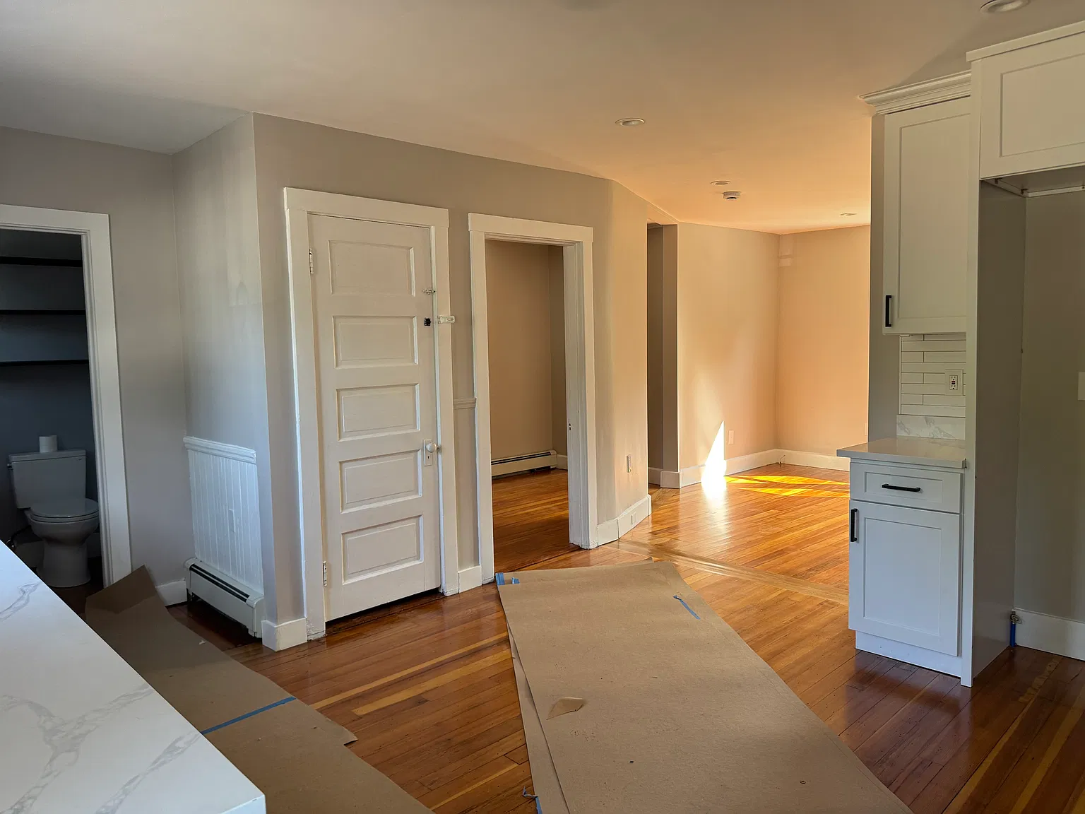 3 bed, 1.5 bath, 1800 sqft, $3,400 — Photo 4