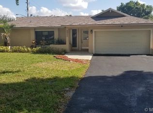 9950 NW 24th St, Coral Springs, FL 33065