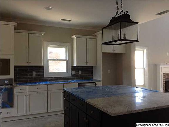 3rd image of 655 Provence Dr