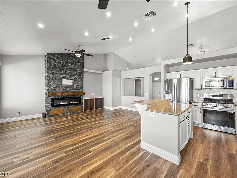 328 Waterwheel Falls Dr — Photo 9