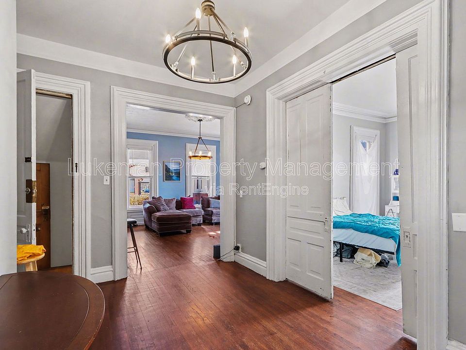 1st image of 426-428 S Westnedge Ave #2