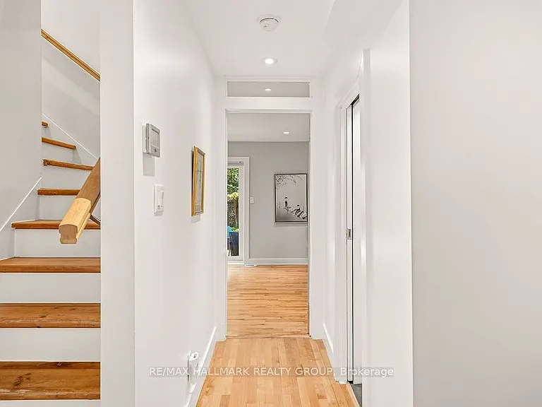 23 Newton St — Photo 18