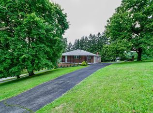 101 Fiddlers Green Rd, Lemont Furnace, PA 15456