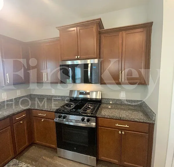 190 Malbone St SW — Photo 6