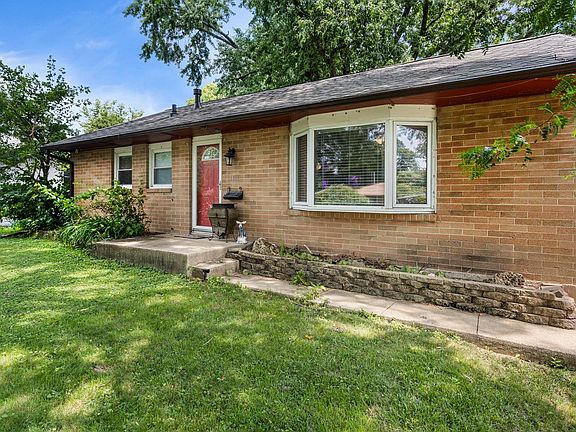 3rd image of 1106 Grant Pl