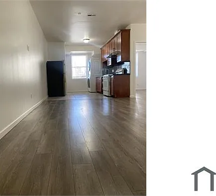 2 bed, 700 sqft, $2,912 — Photo 1