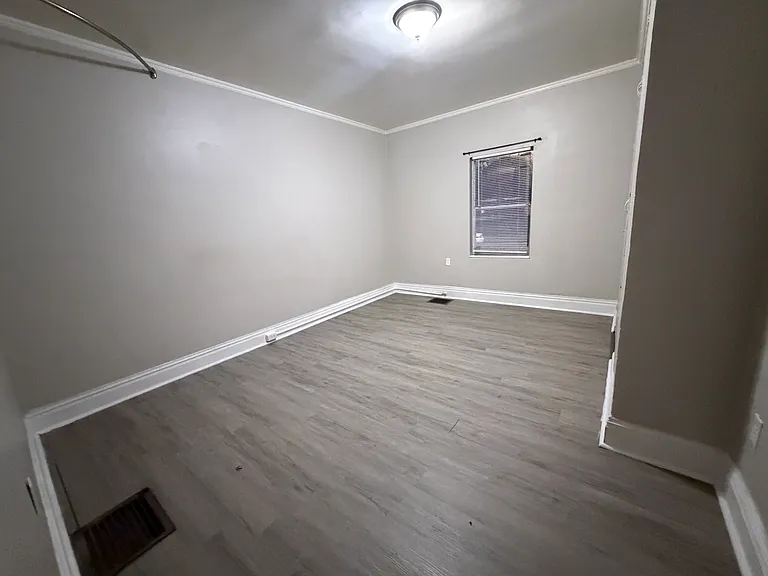 47 Burkhardt Ave #4 — Photo 6
