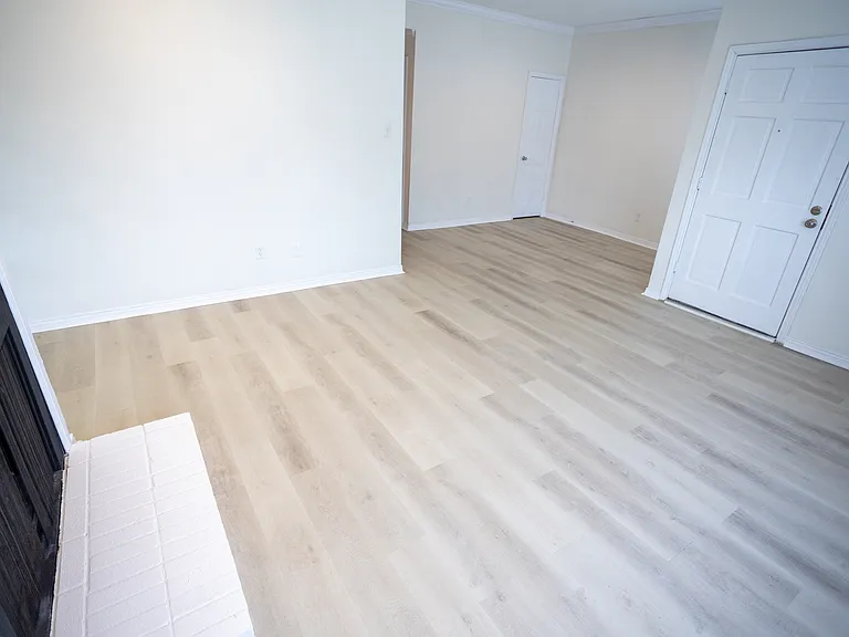 4403 Bellaire Dr S #222 — Photo 8