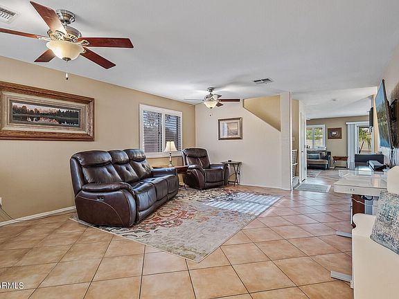 3rd image of 7412 W Montebello Ave
