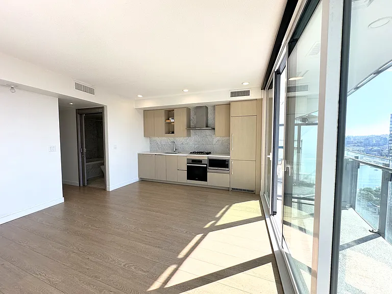 89 Nelson St #2604 — Photo 5