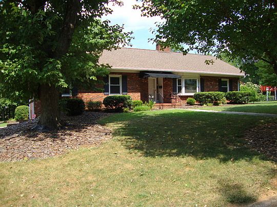 1st image of 2661 Winslow Ln