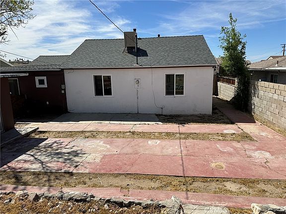 5th image of 709 Caliente Dr