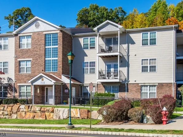 11 Mountainview Ct #11, Riverdale Boro, NJ 07457