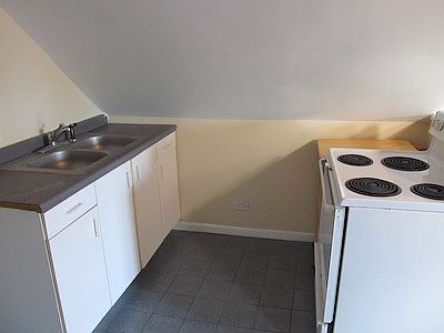 5th image of 1033 N Paulina St APT 3R