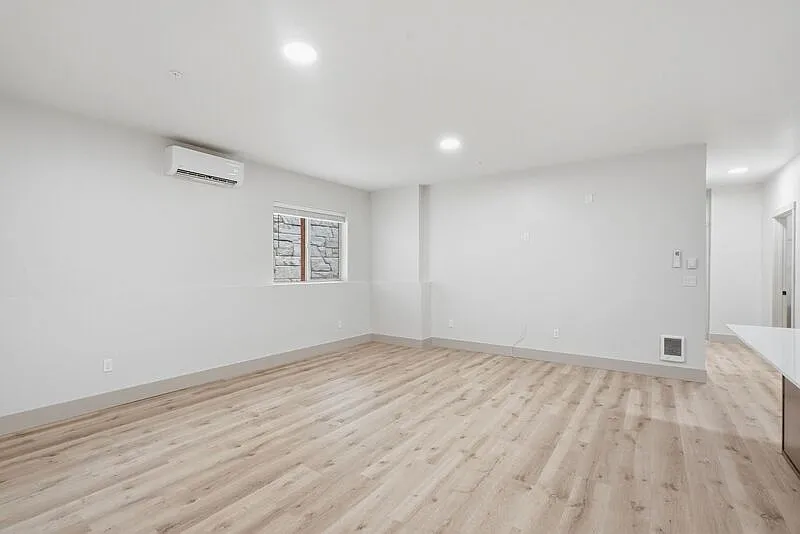 1 bed, 1.0 bath, $1,500 — Photo 2