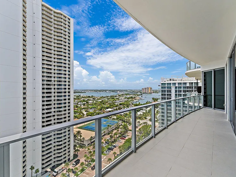 3100 N Ocean Dr #H-1804 — Photo 15