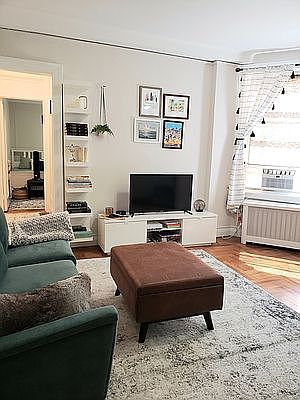 1st image of 698 W End Ave #15F