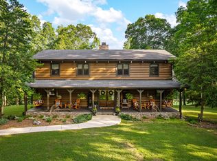 396 Rocky River Shores Dr, Rock Island, TN 38581