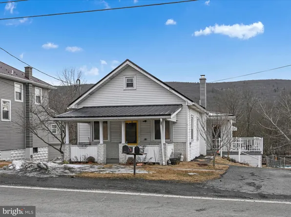 670 E Market St, Williamstown, PA 17098