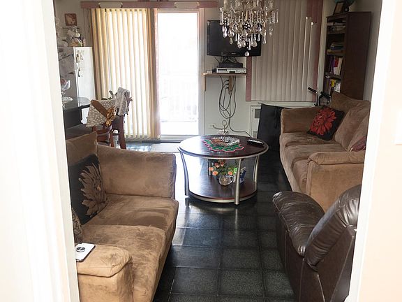 5th image of 2074 E 54th St