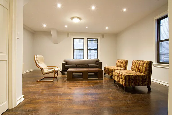 Rented by Prime City Listings LLC | media 30