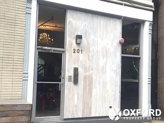 Rented by Oxford Property Group | media 51