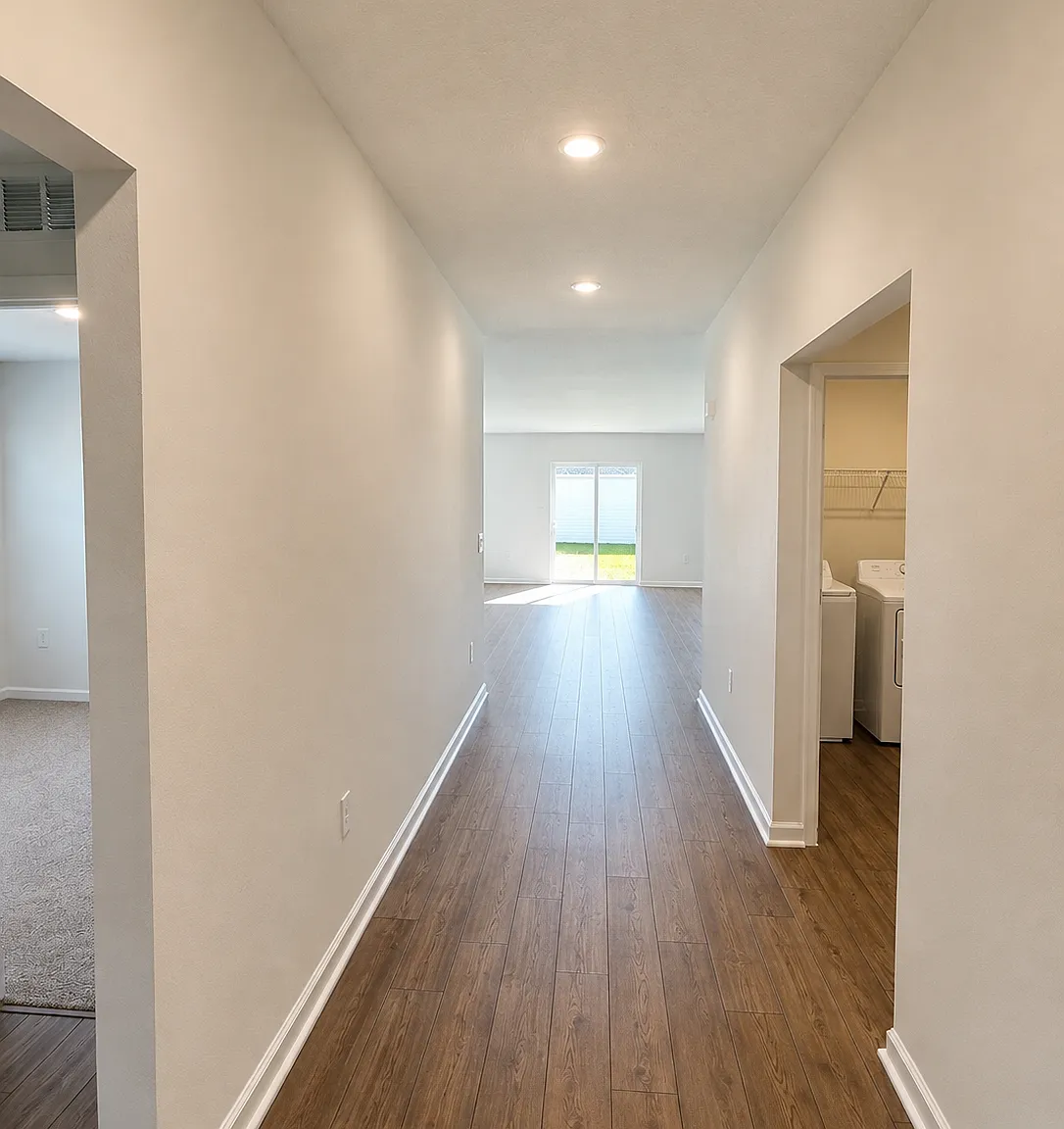4 bed, 2205 sqft, $2,300 — Photo 3