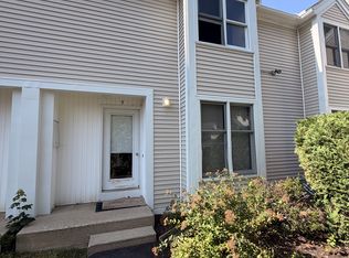3 Salem Pl #1, Amherst, MA 01002