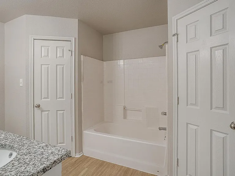 2616 Castle Rd — Photo 7