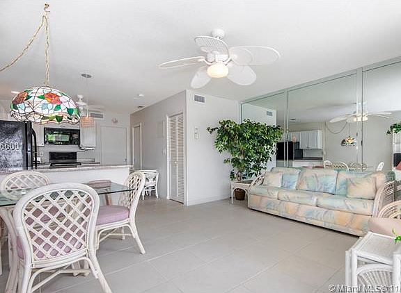 3rd image of 4630 Poinciana St APT 2B