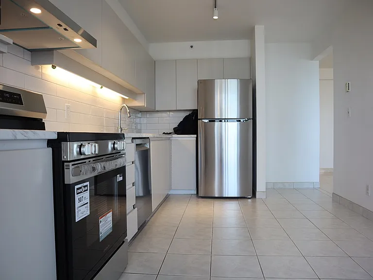 551 Austin Ave #1604 — Photo 8