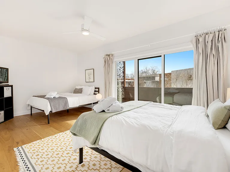 502 SE Tourmaline Mews — Photo 12
