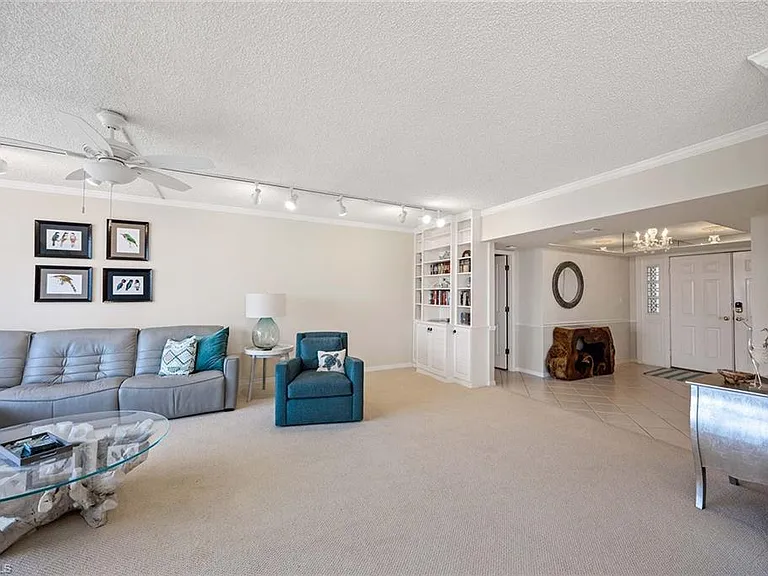 4031 Gulf Shore Blvd N #10C — Photo 20