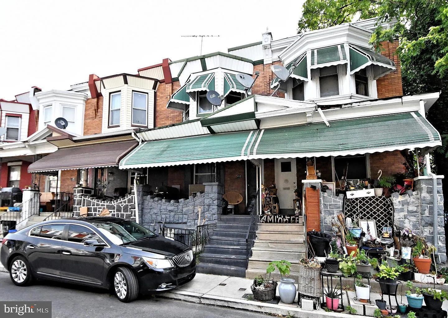 1413 N Wanamaker St photo 1