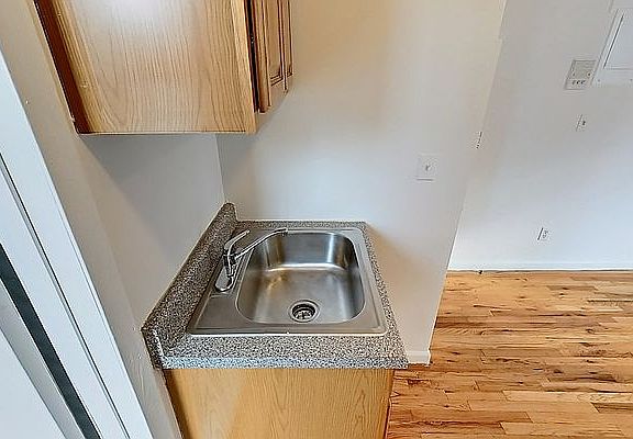5th image of 76 E 1st St #4CC