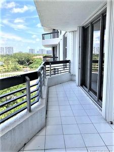 3400 NE 192nd St APT 707, Aventura, FL, 33180