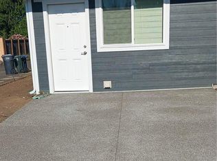 723 N 12th St, Shelton, WA 98584