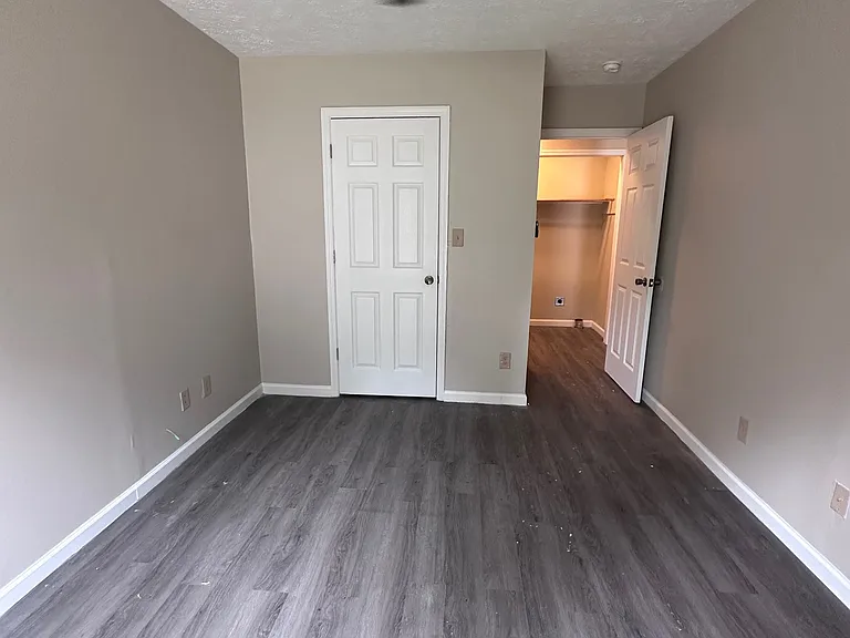 5801 Aftonshire Dr #1 — Photo 7