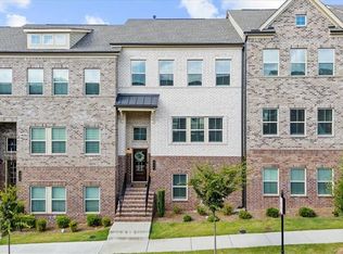 324 Commons Ave, Woodstock, GA 30188