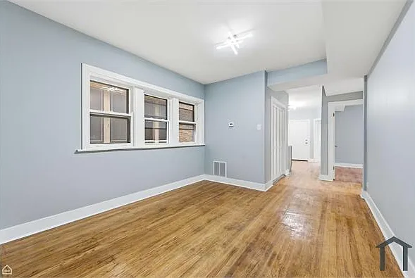 7824 S Euclid Ave #3 — Photo 13