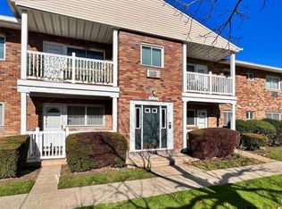 55 Adams Rd APT 1B, Central Islip, NY 11722