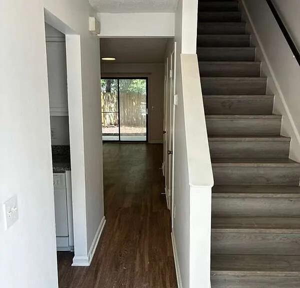 5640 Ansley St #103 — Photo 2