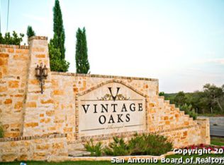 1483 Decanter Dr, New Braunfels, TX 78132