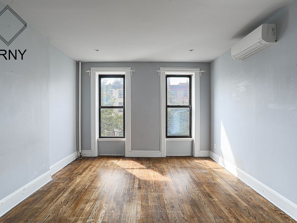 1st image of 125 Putnam Ave #2I